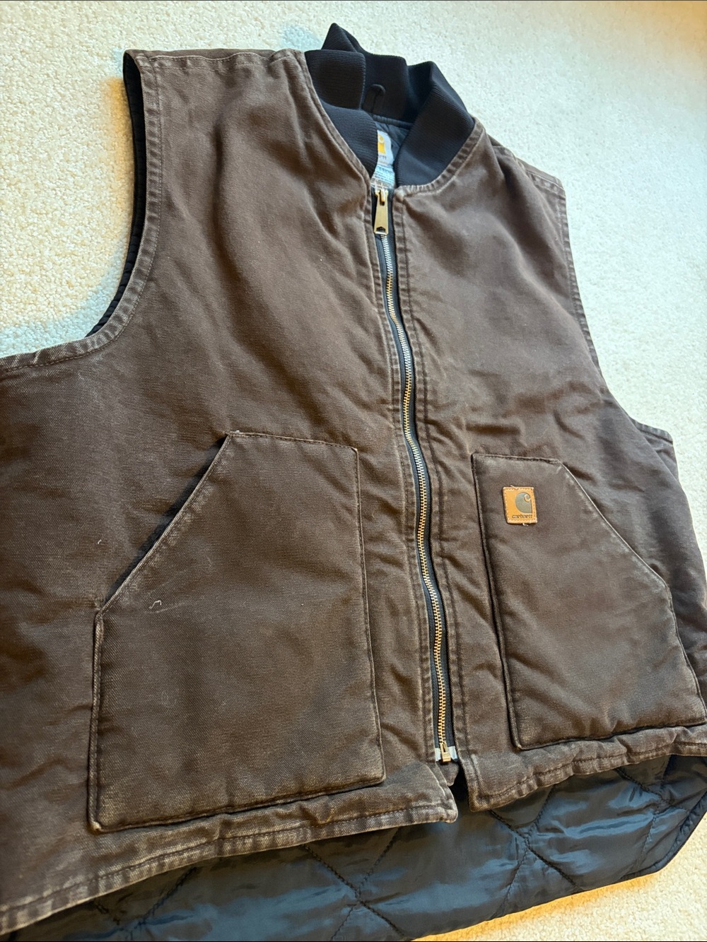 Men’s XL 90’s vintage Carhartt Dark Brown Canvas Insulated Vest with Rib Collar